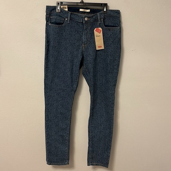 NWT Women’s Levi’s Sculpt 711 skinny, blue animal print denim, plus size 18. - Picture 1 of 9